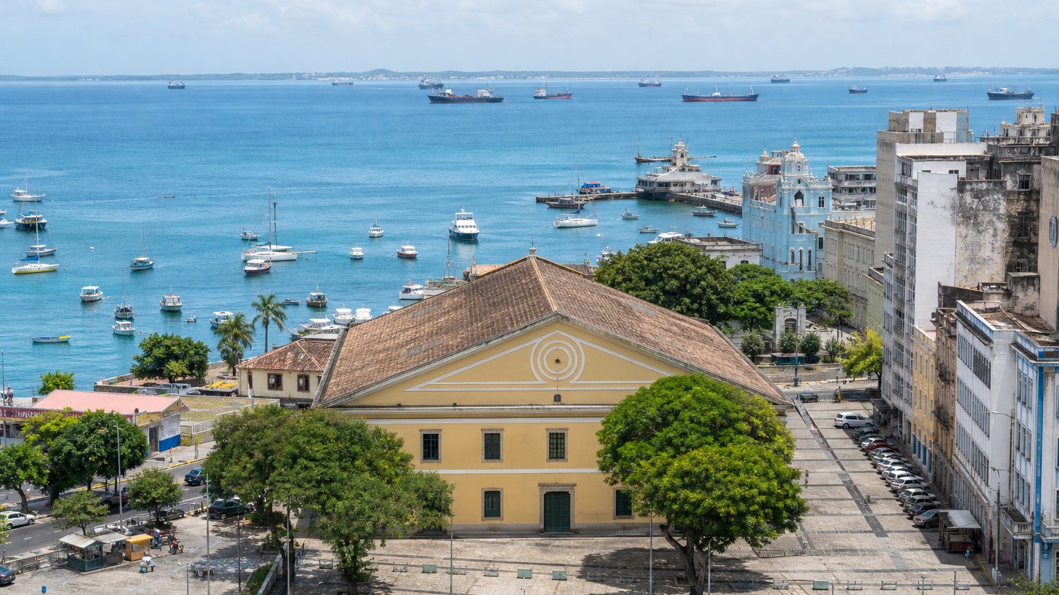 Mercado Modelo building and the Cidade Baixa waterfront in Salvador.